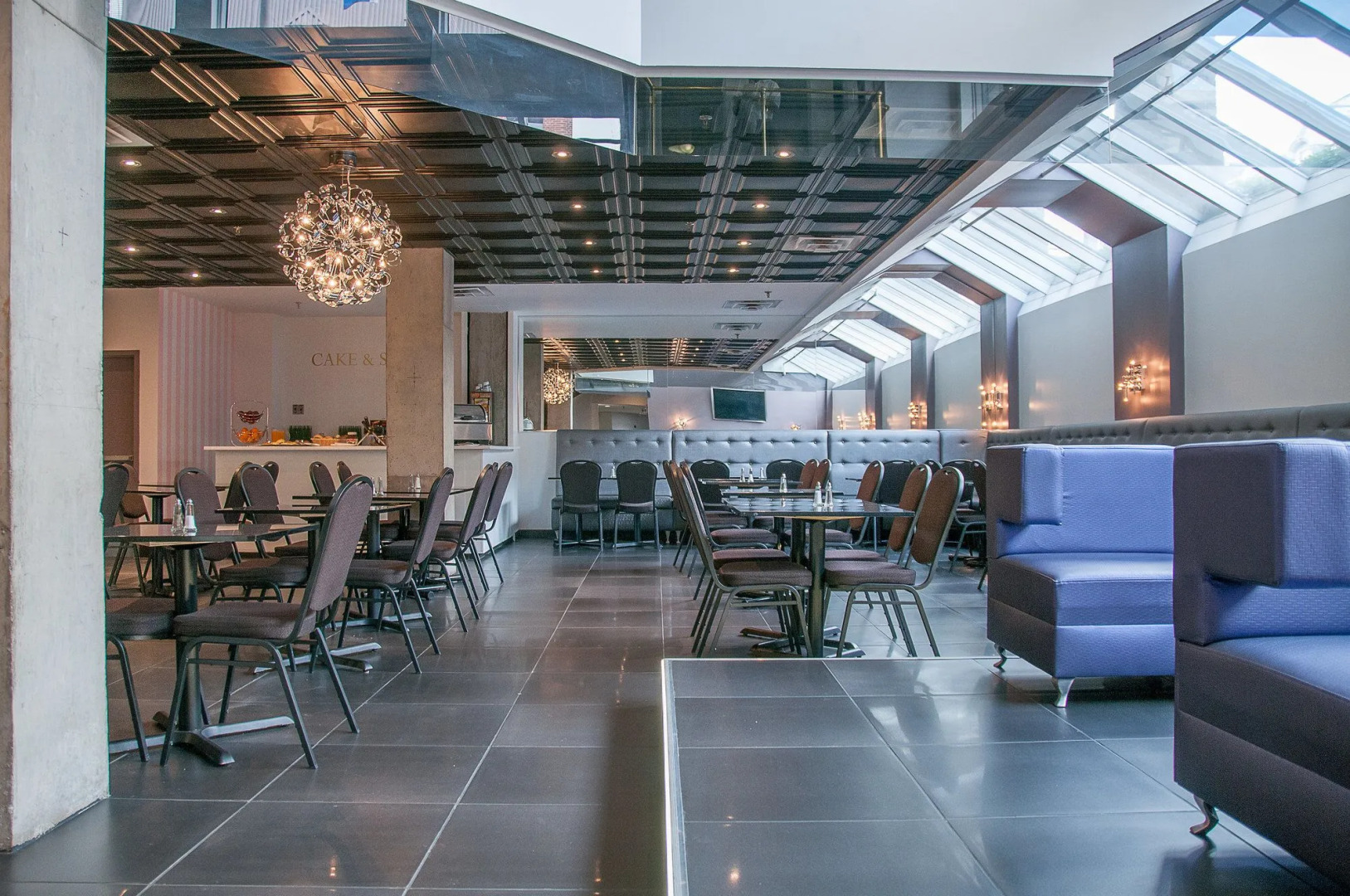 Photo - Empire Suites