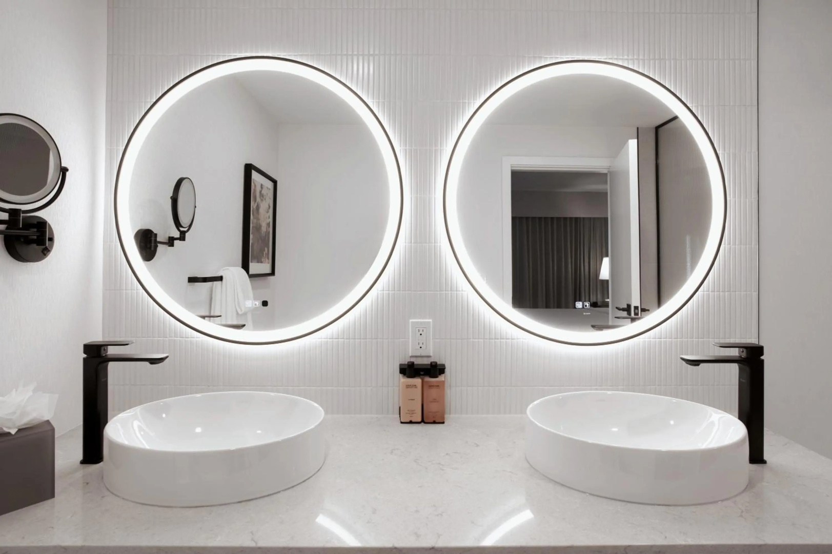 Photo - Hotel Arts