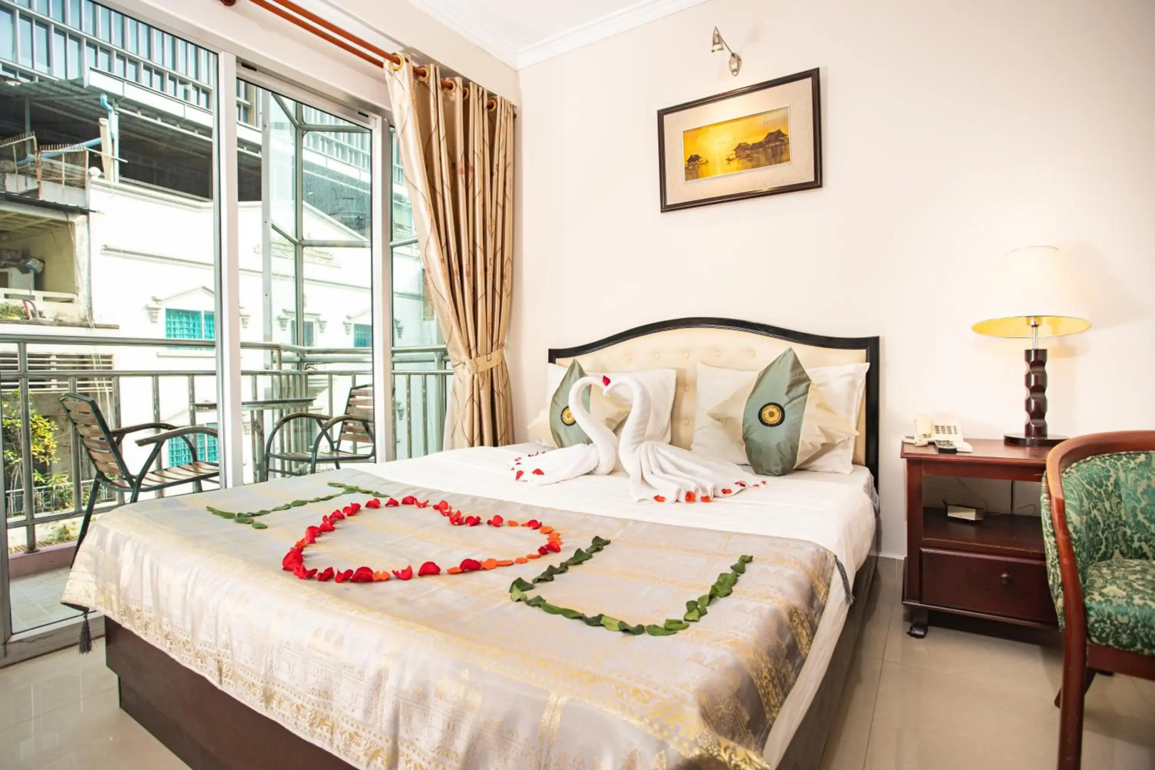 Photo - Silver Mounts Hotel