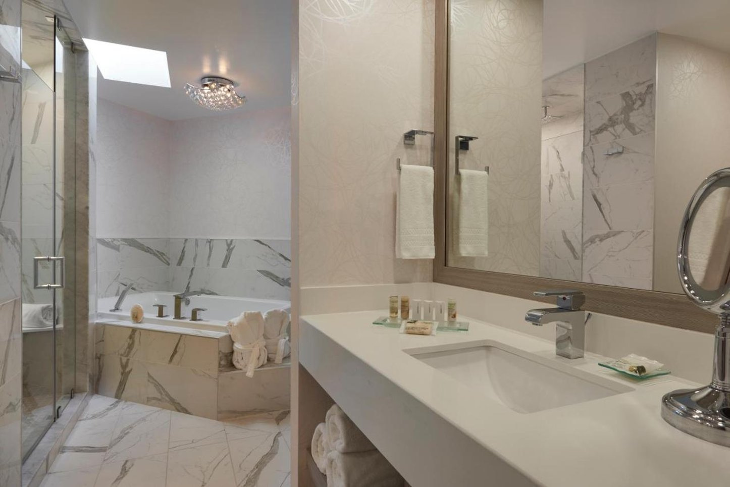 Photo - White Oaks Resort & Spa