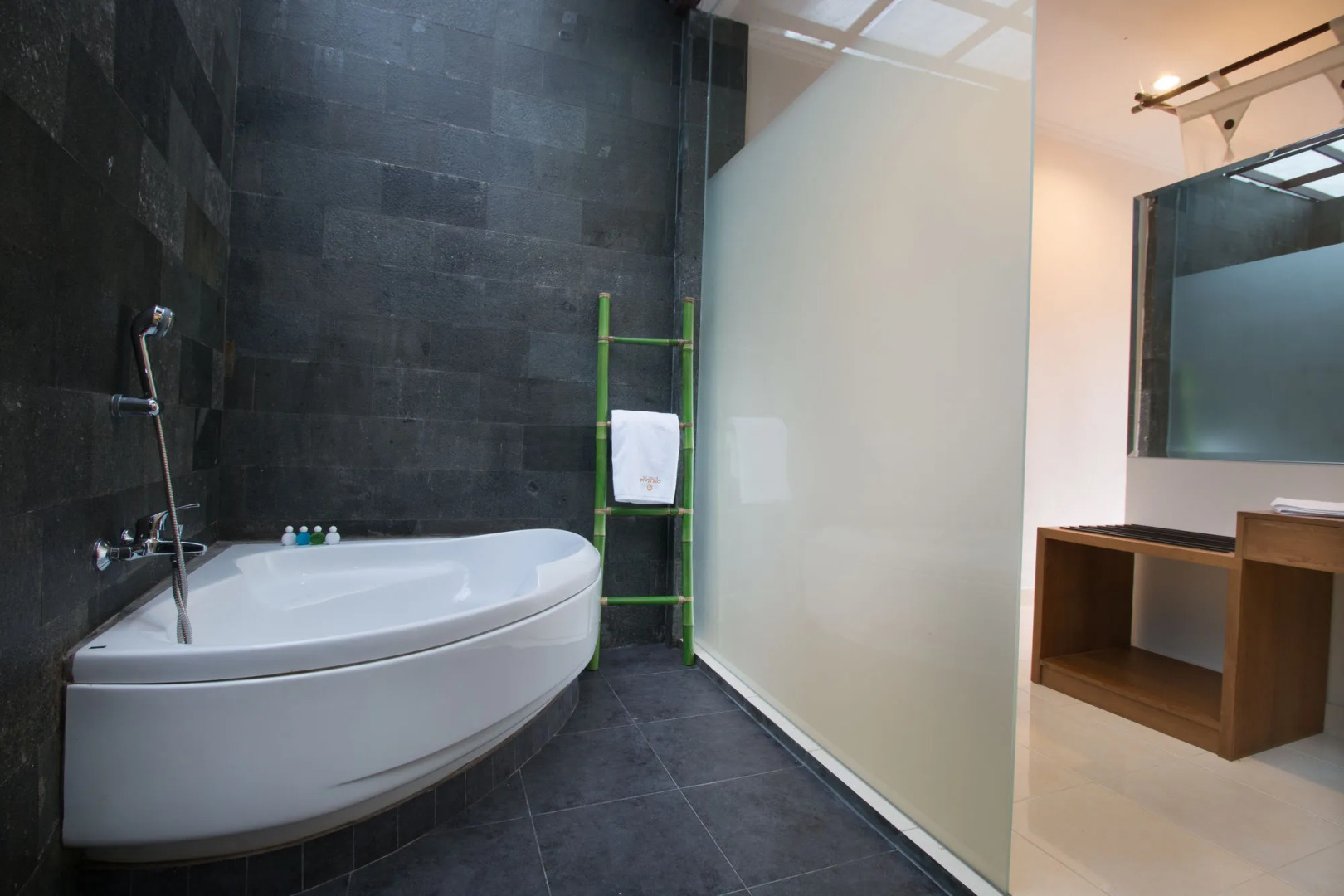 Photo - Om Ham Retreat and Resort