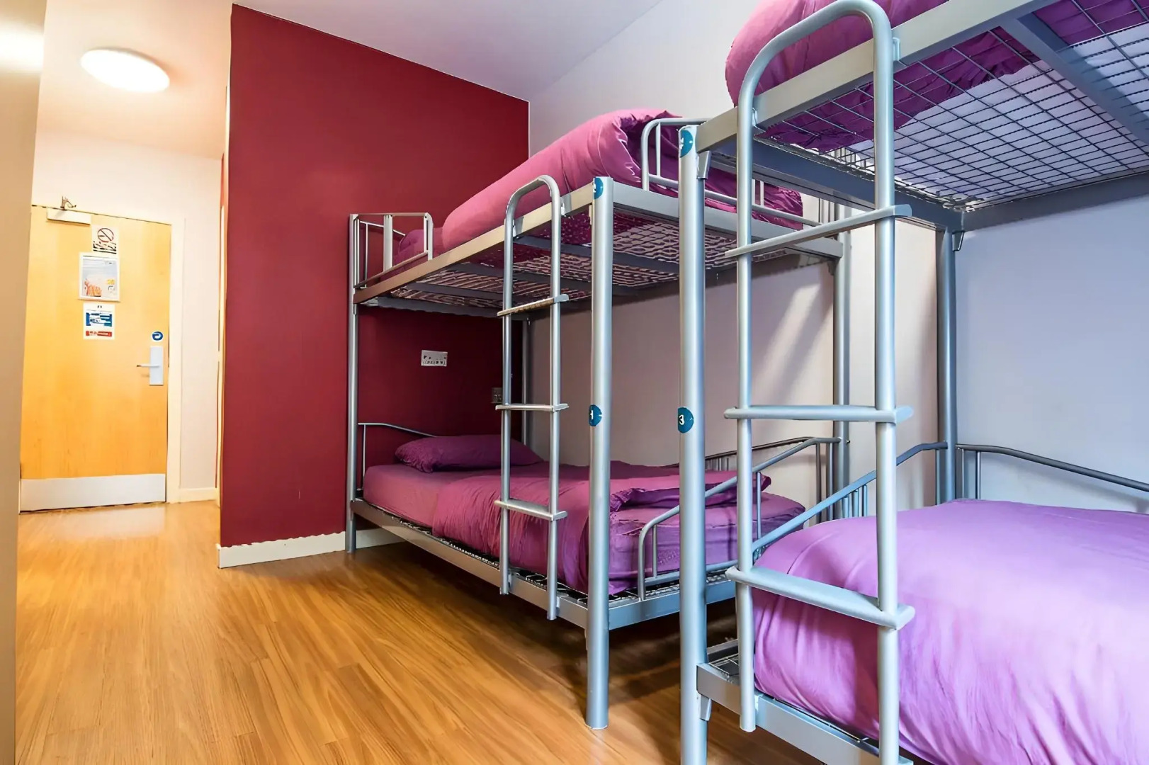 Photo - a&o Edinburgh City