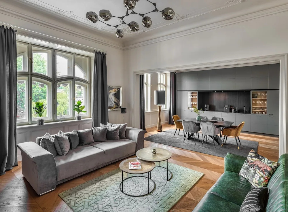 Photo - MN6 Luxury Suites by Adrez Living