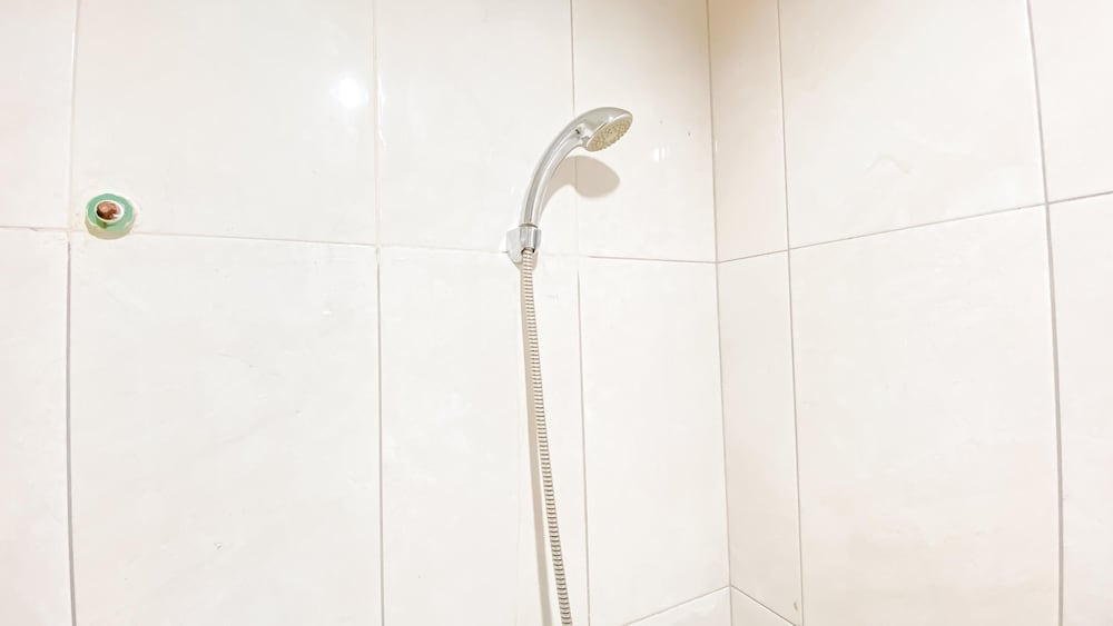 New Furnished and Homey 2BR Apartment Nifarro Park