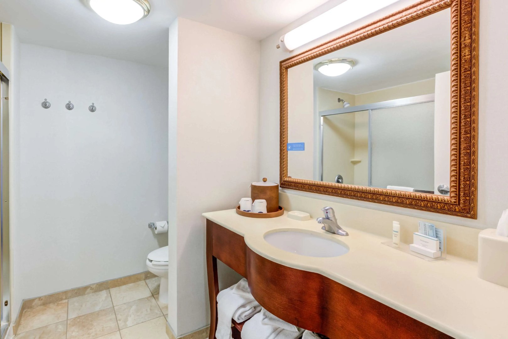 Photo - Hampton Inn & Suites Westford-Chelmsford