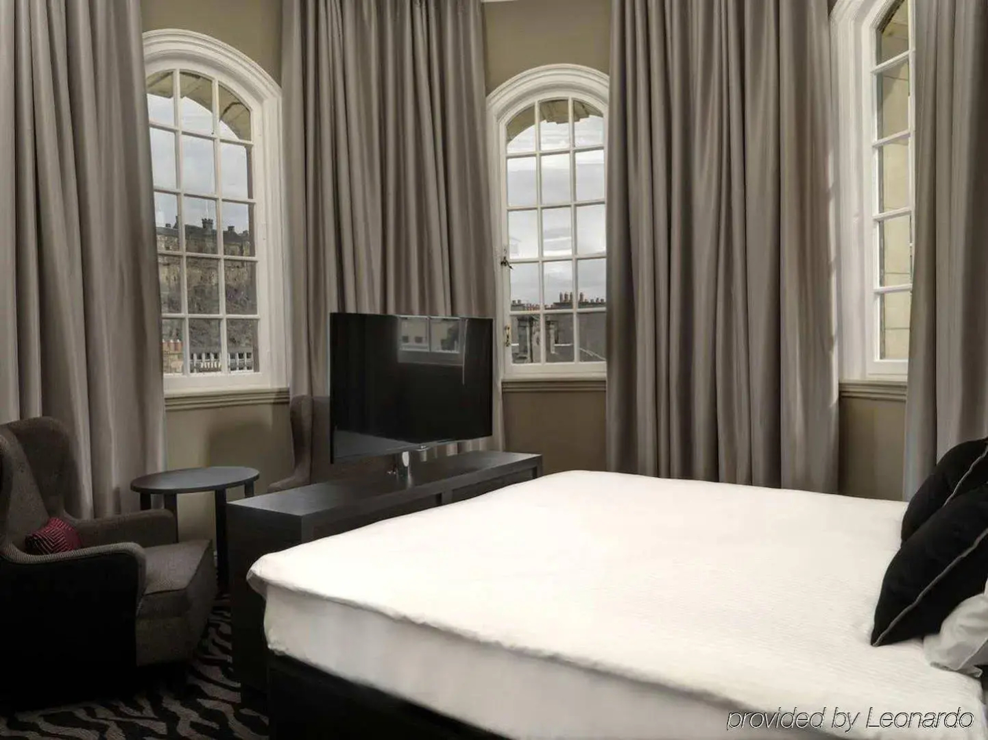 Foto - Doubletree by Hilton Edinburgh City Centre