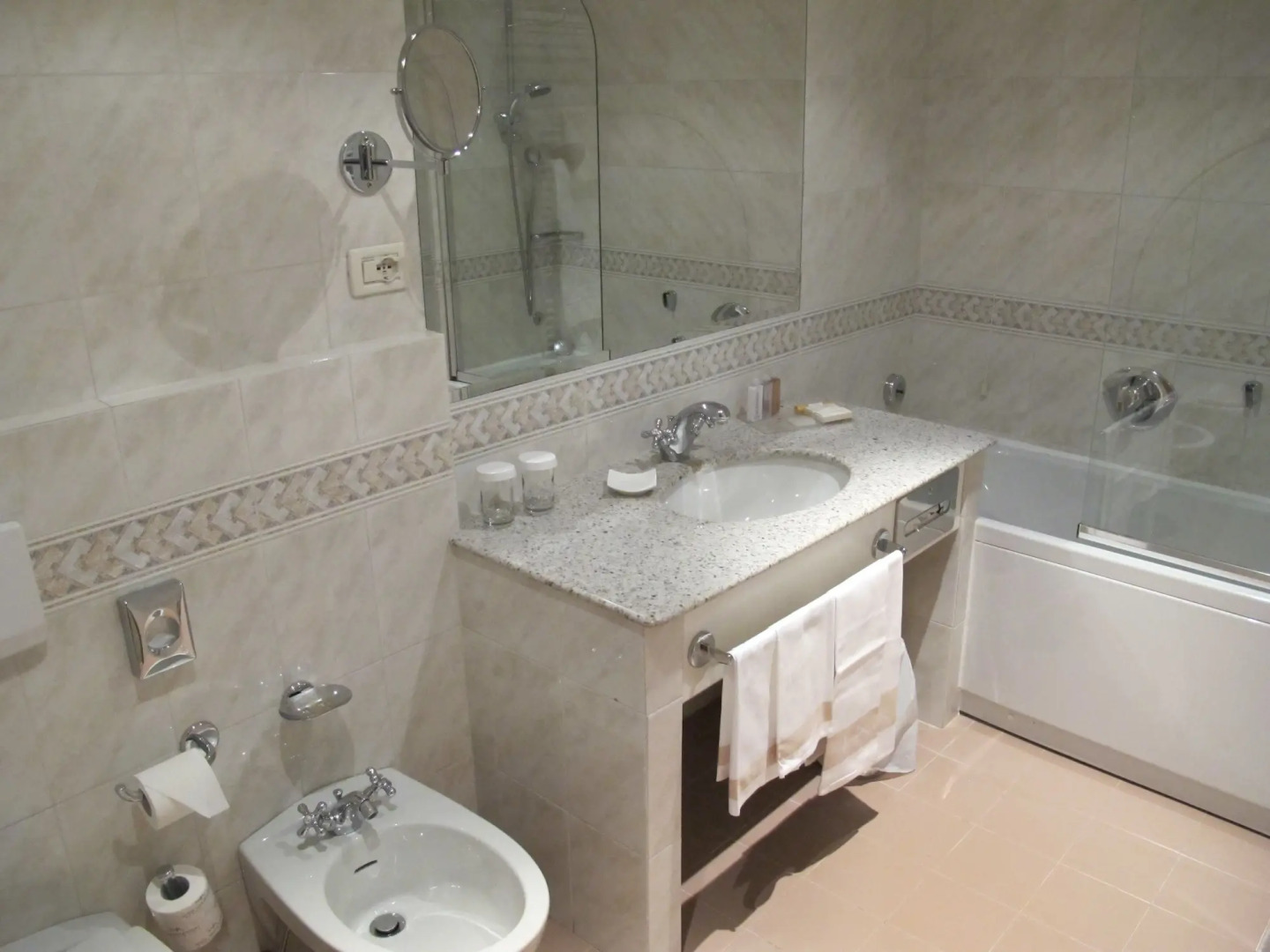 Foto - Hotel Ambasciatori