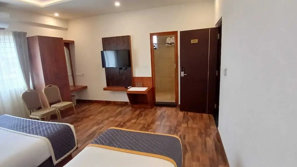 PPH Living Rajathagiri Palace Premium