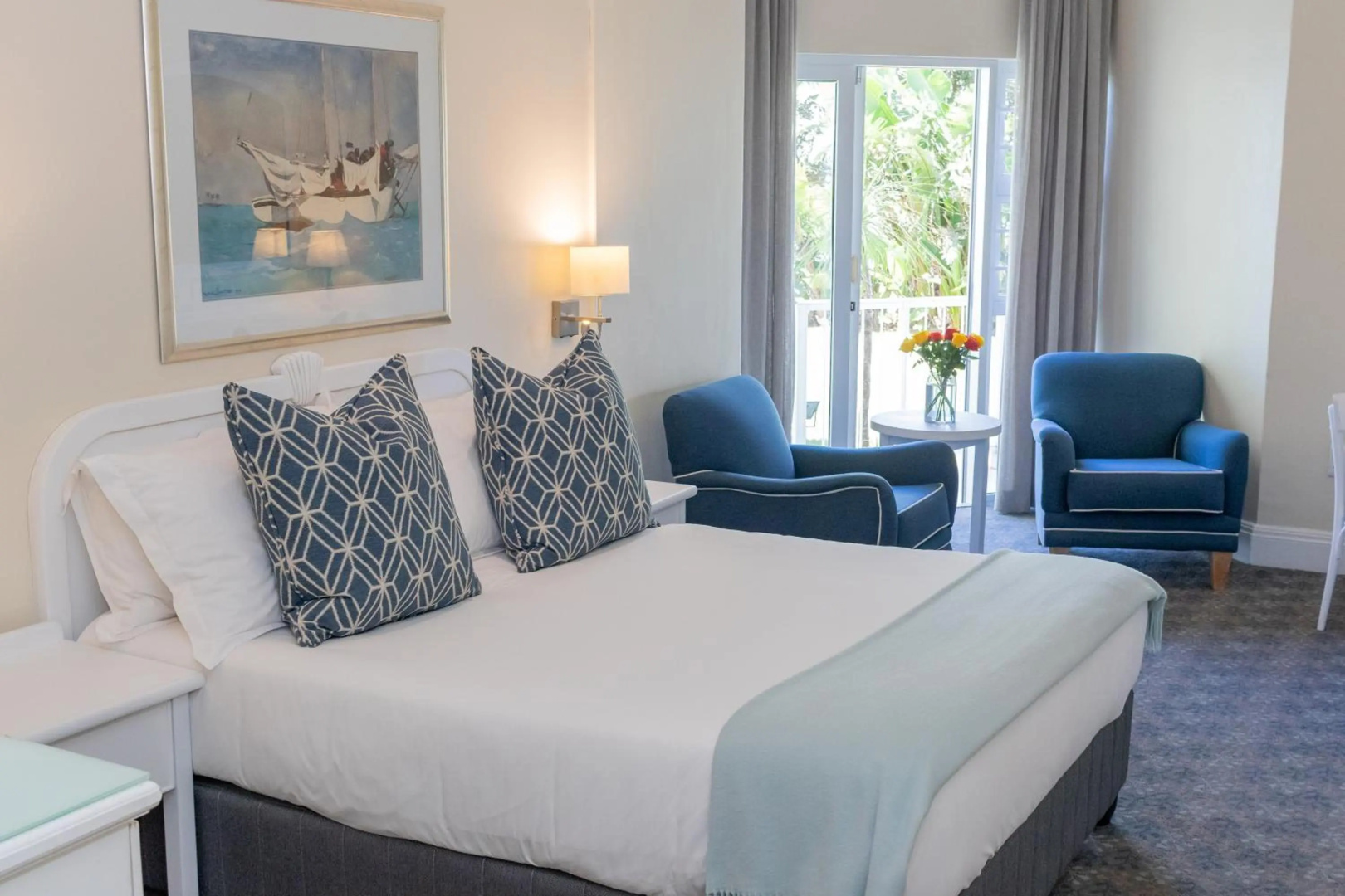 Photo - The Beach Hotel