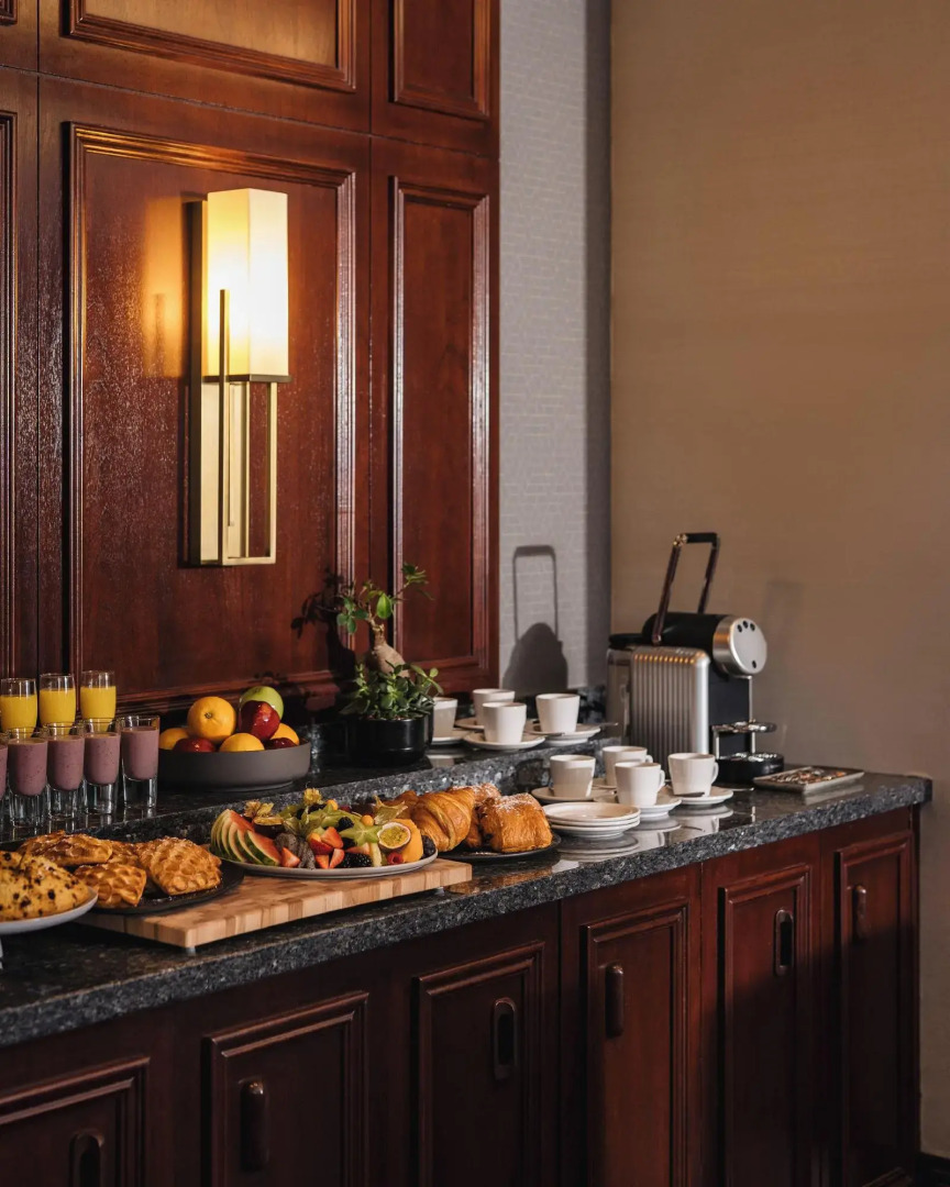 Photo - Sheraton Montreal Airport Hotel
