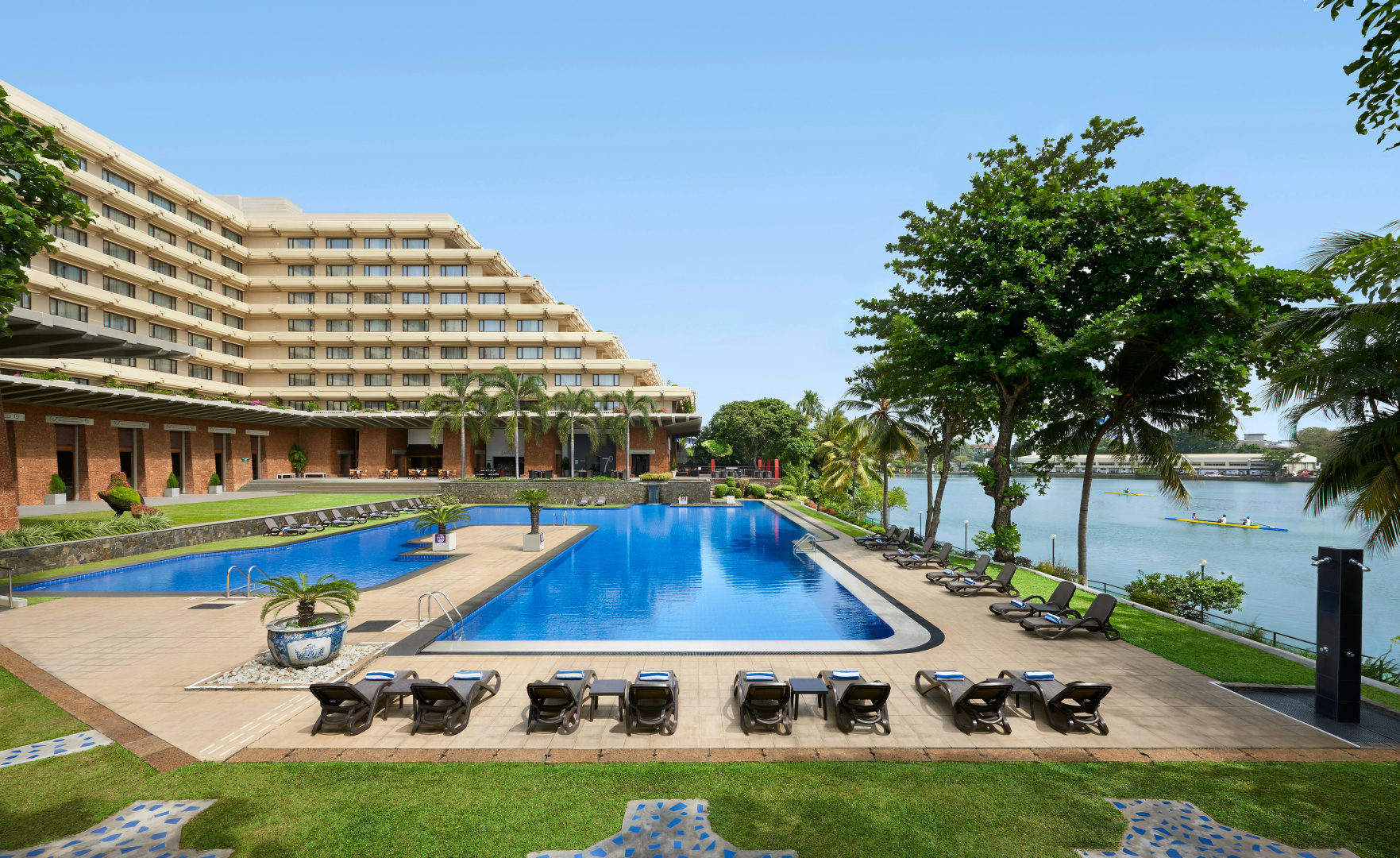 Photo - Cinnamon Lakeside Colombo
