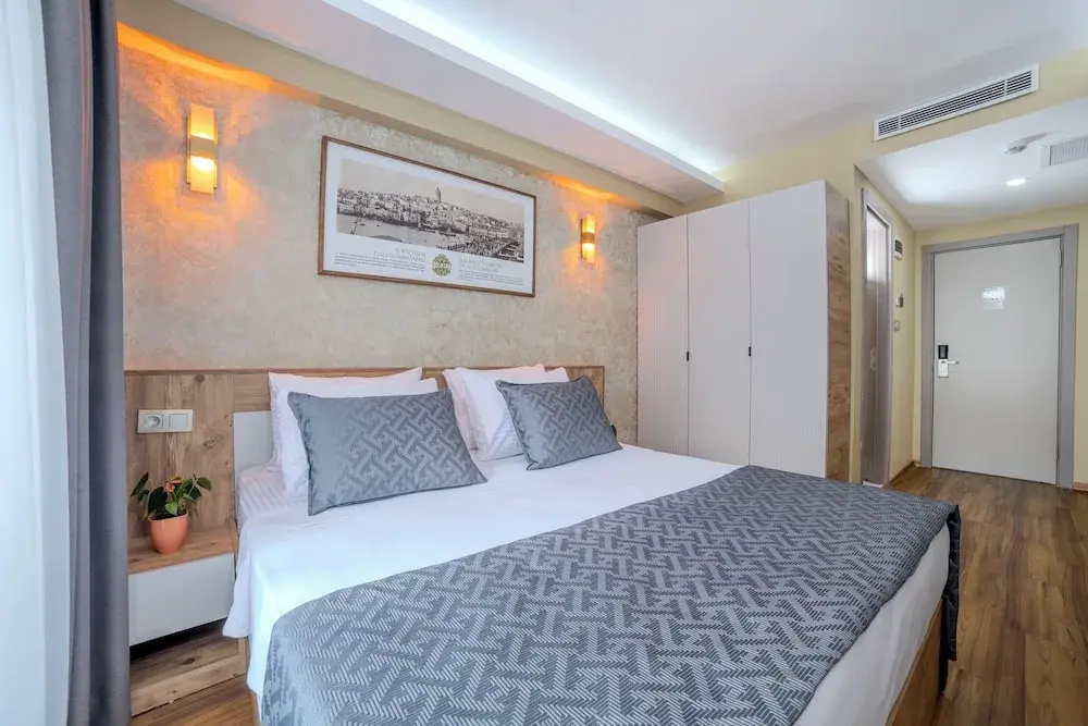 Photo - Özer Palace Hotel