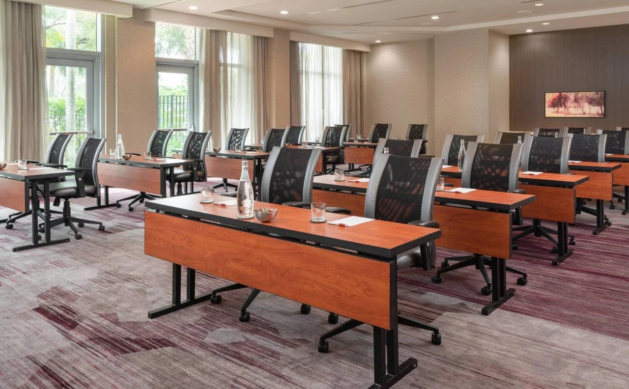 Photo - Courtyard by Marriott Miami Airport