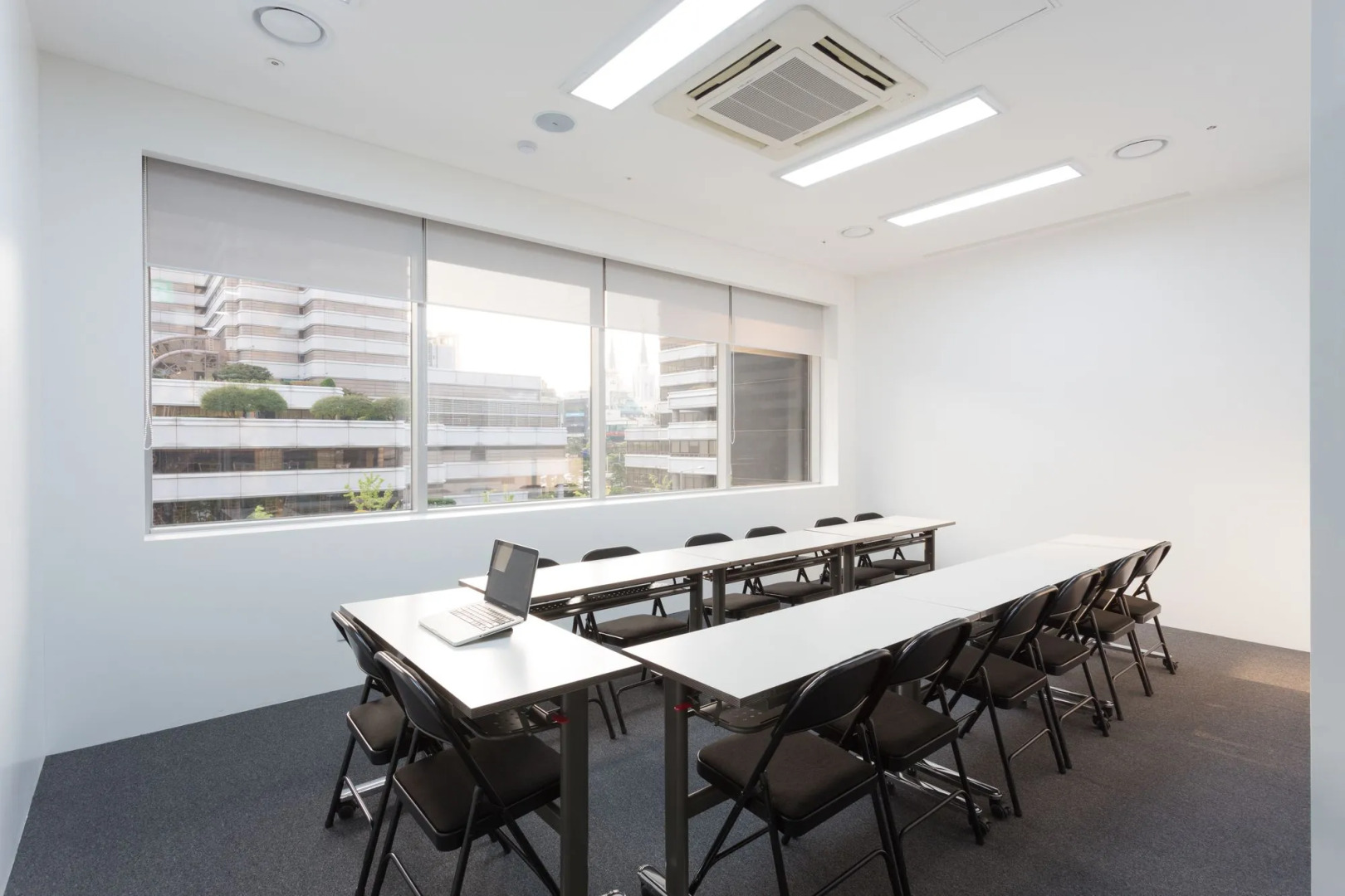 Foto - Yeoksam Artnouveau City Hotel and Residence