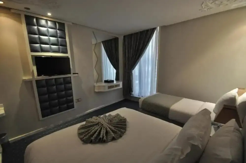 Photo - Montana Al Azizia Hotel