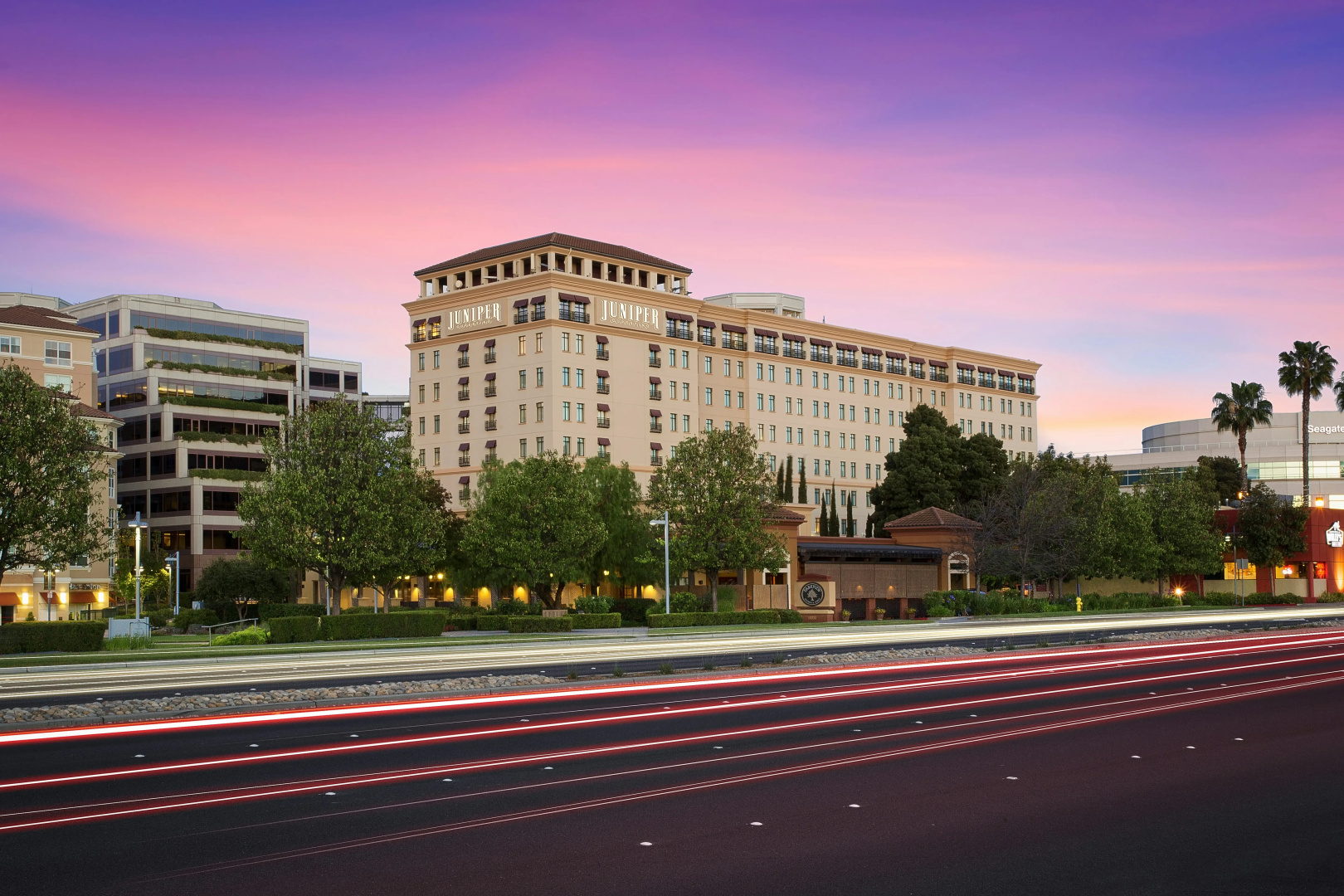 Foto - Juniper Hotel Cupertino, Curio Collection by Hilton
