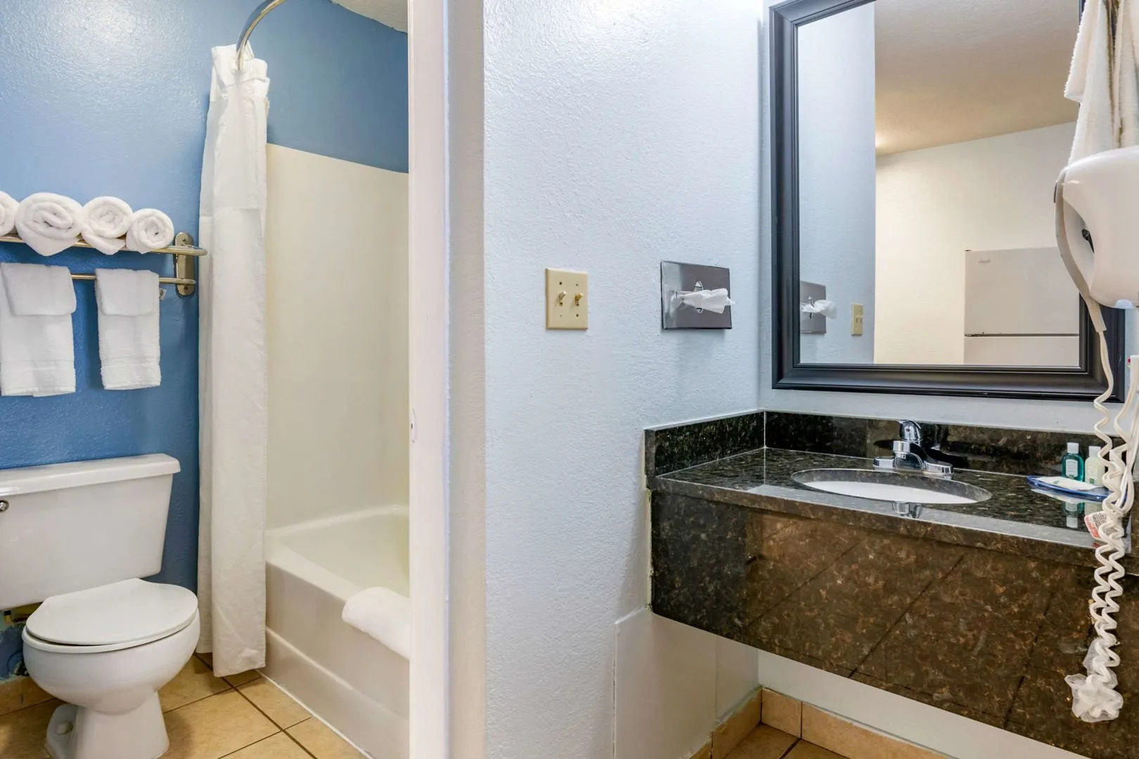 Photo - Quality Inn Sarasota North Near Lido Key Beach