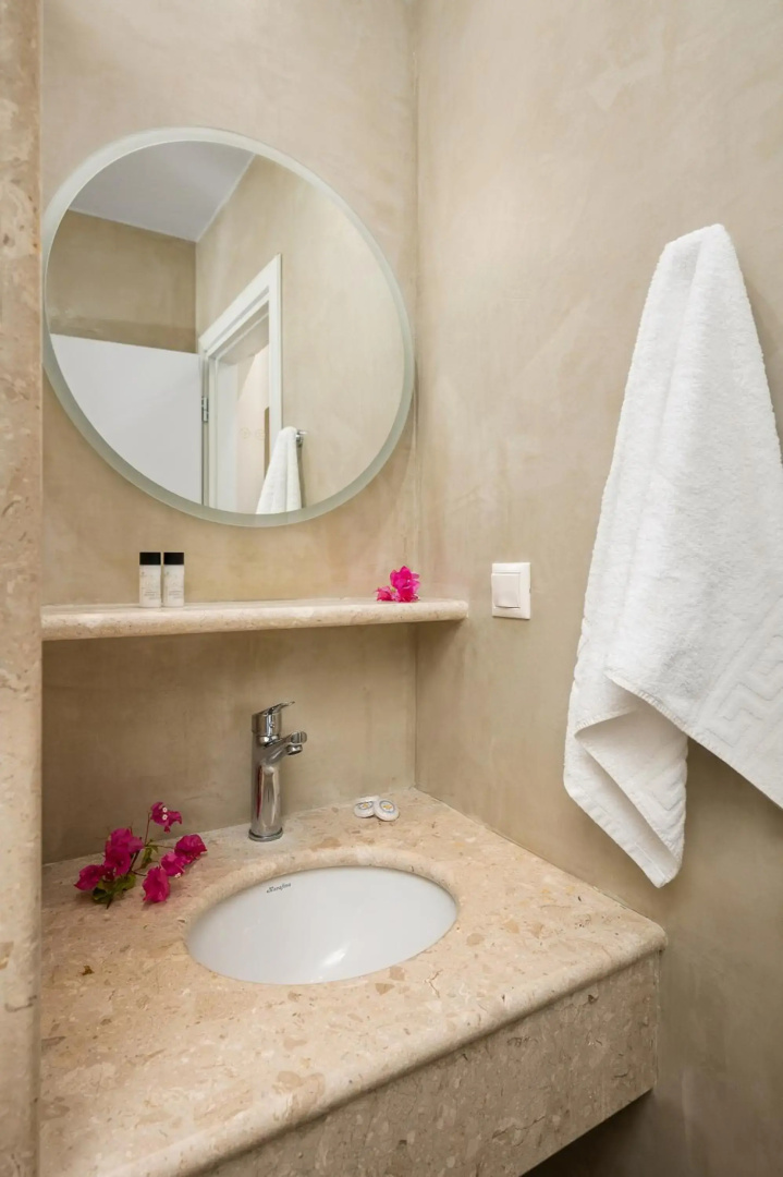 Photo - Glaros Hotel Apartment