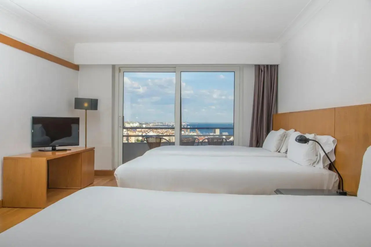 Photo - B&B Hotel Sado Setúbal