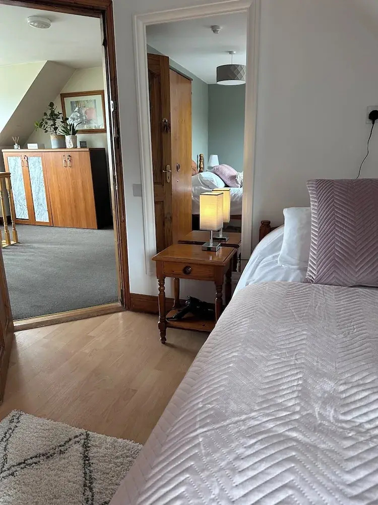 Photo - Malahide Guest Rooms