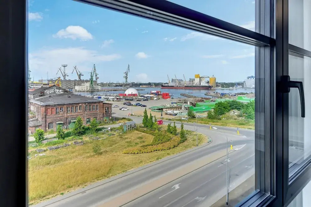 Photo - DOKI Living Suites - Foodhall & Parking by Downtown Apartments