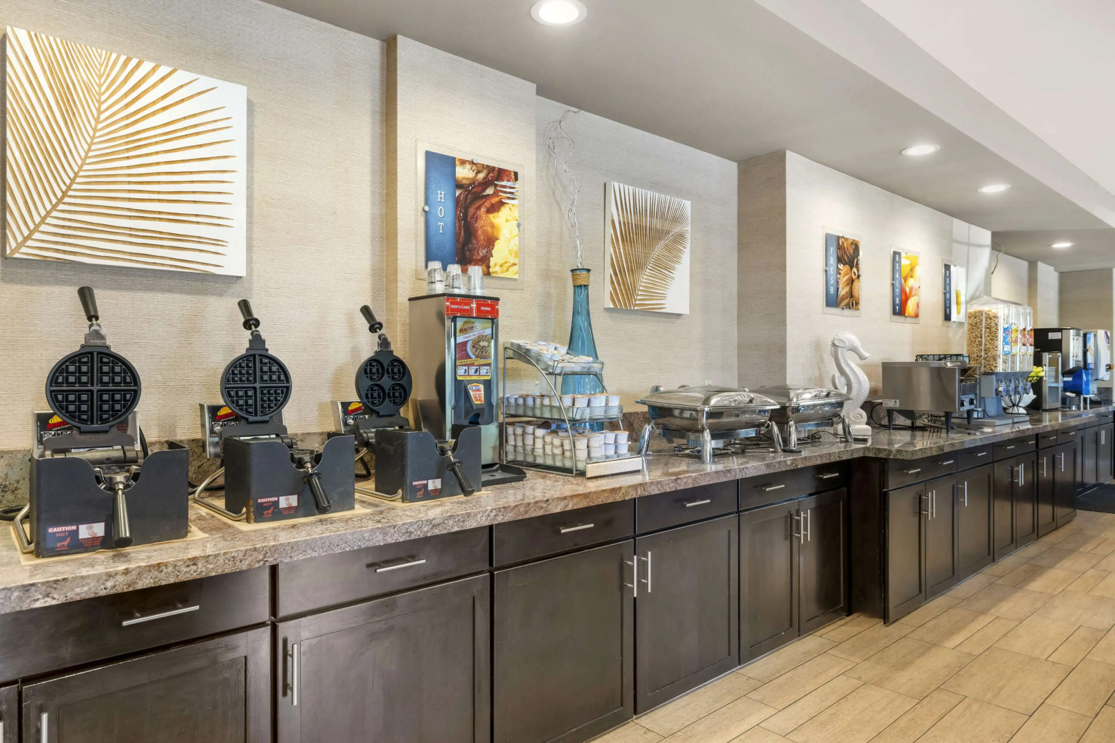 Photo - Best Western Plus Oceanside Palms