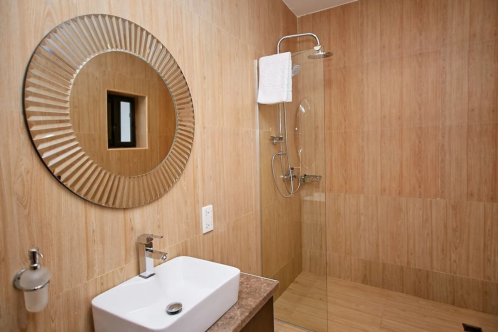 Photo - The Cabin Hotel