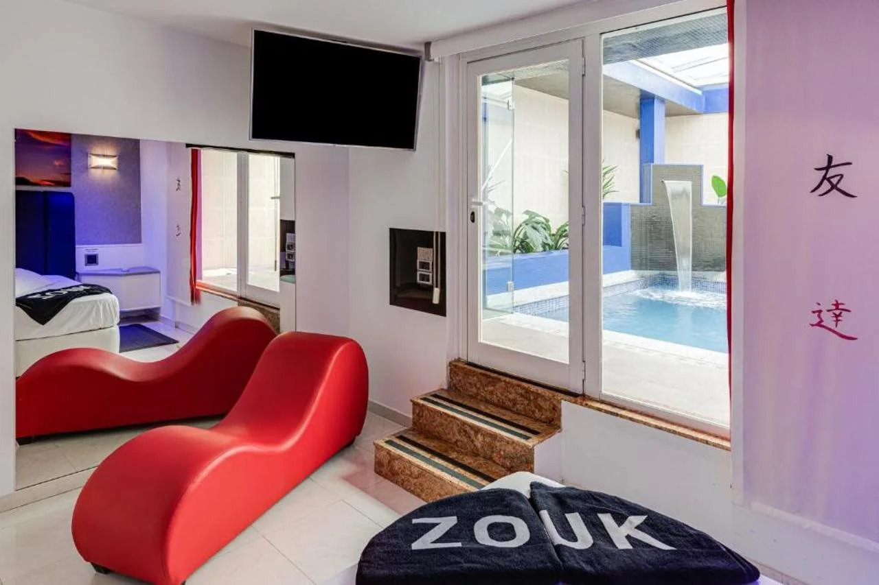 Foto - Zouk Hotel