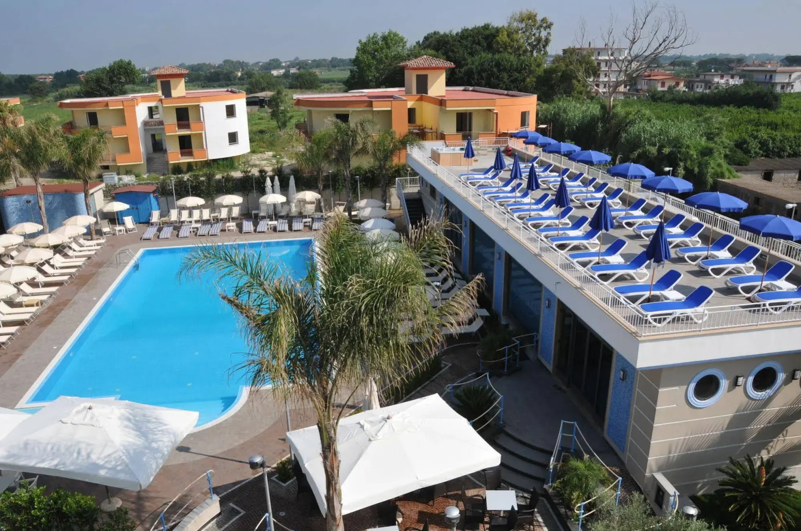 Photo - Hotel Premiere Pool & Resort