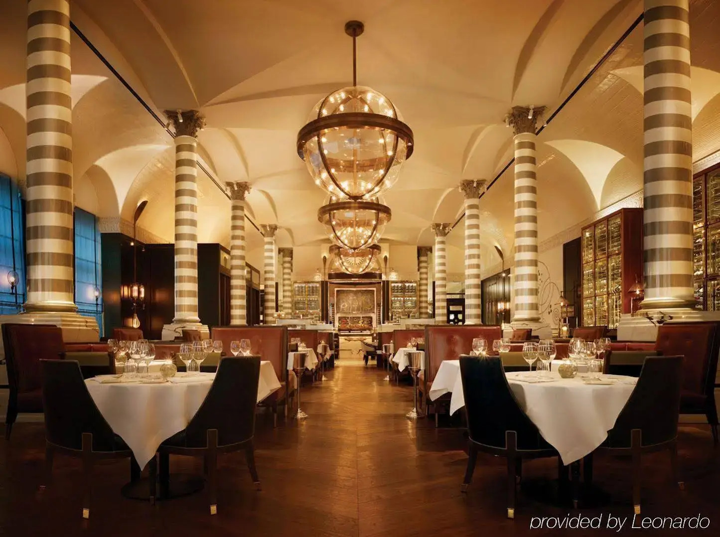 Photo - Corinthia London