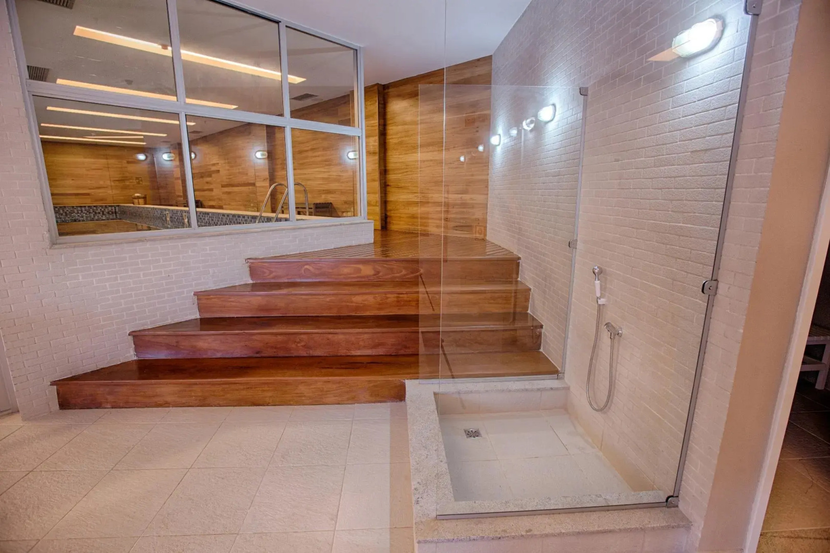 Photo - Fusion Hplus Express +