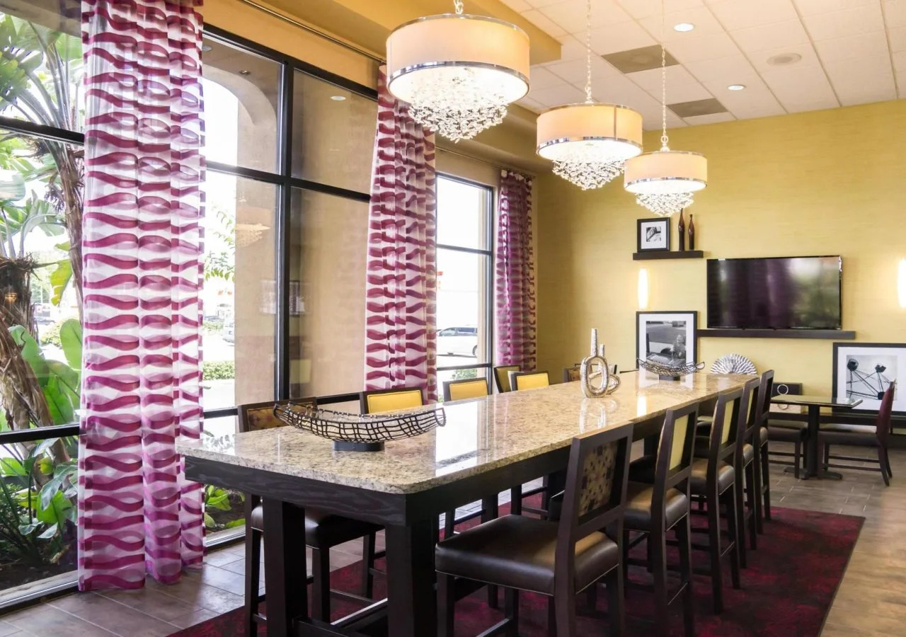 Photo - Orlando Palms