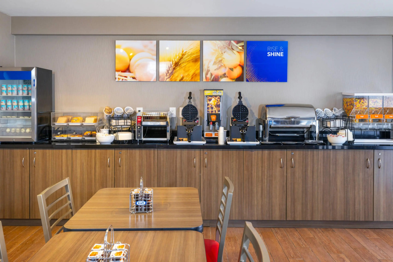 Photo - Comfort Inn Kanata Ottawa West