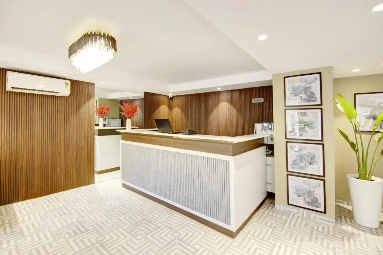 Photo - Saltstayz Premier - Galleria Market Road & Sector 27