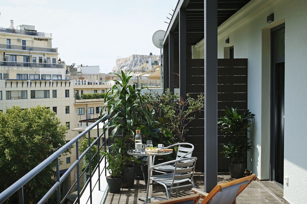 Photo - The Gem Society Hotel