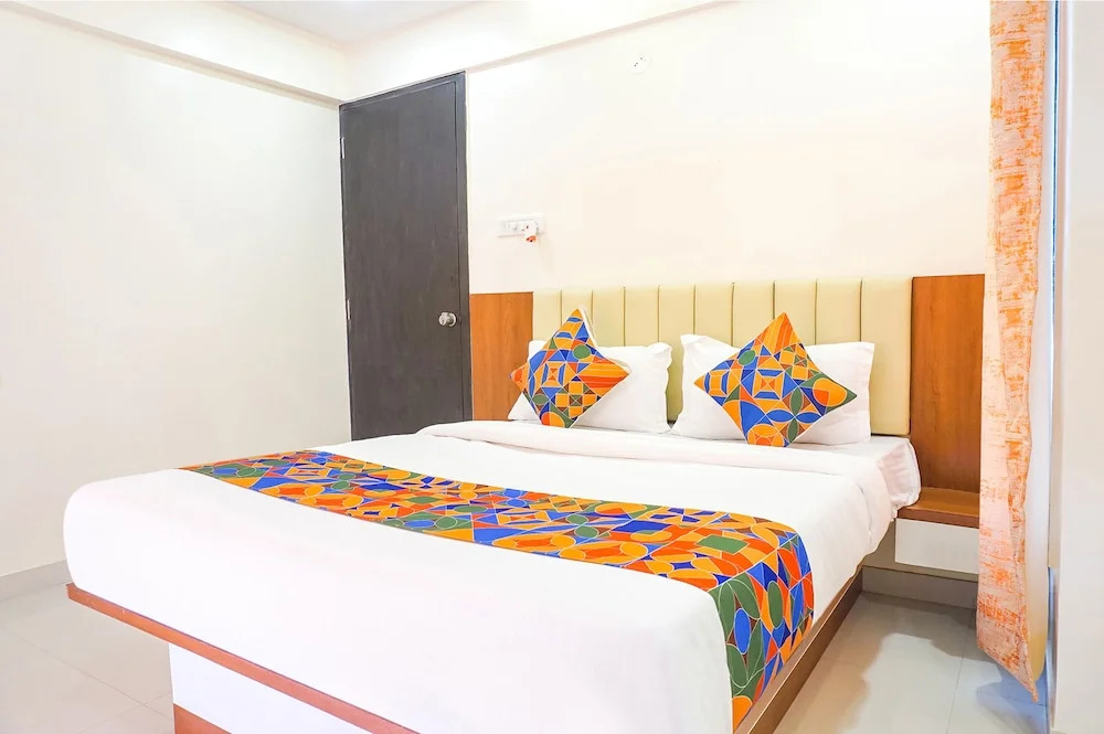 Foto - FabHotel Majestic Luxurious - Nr Rajaram Bhiku Pathare Stadium