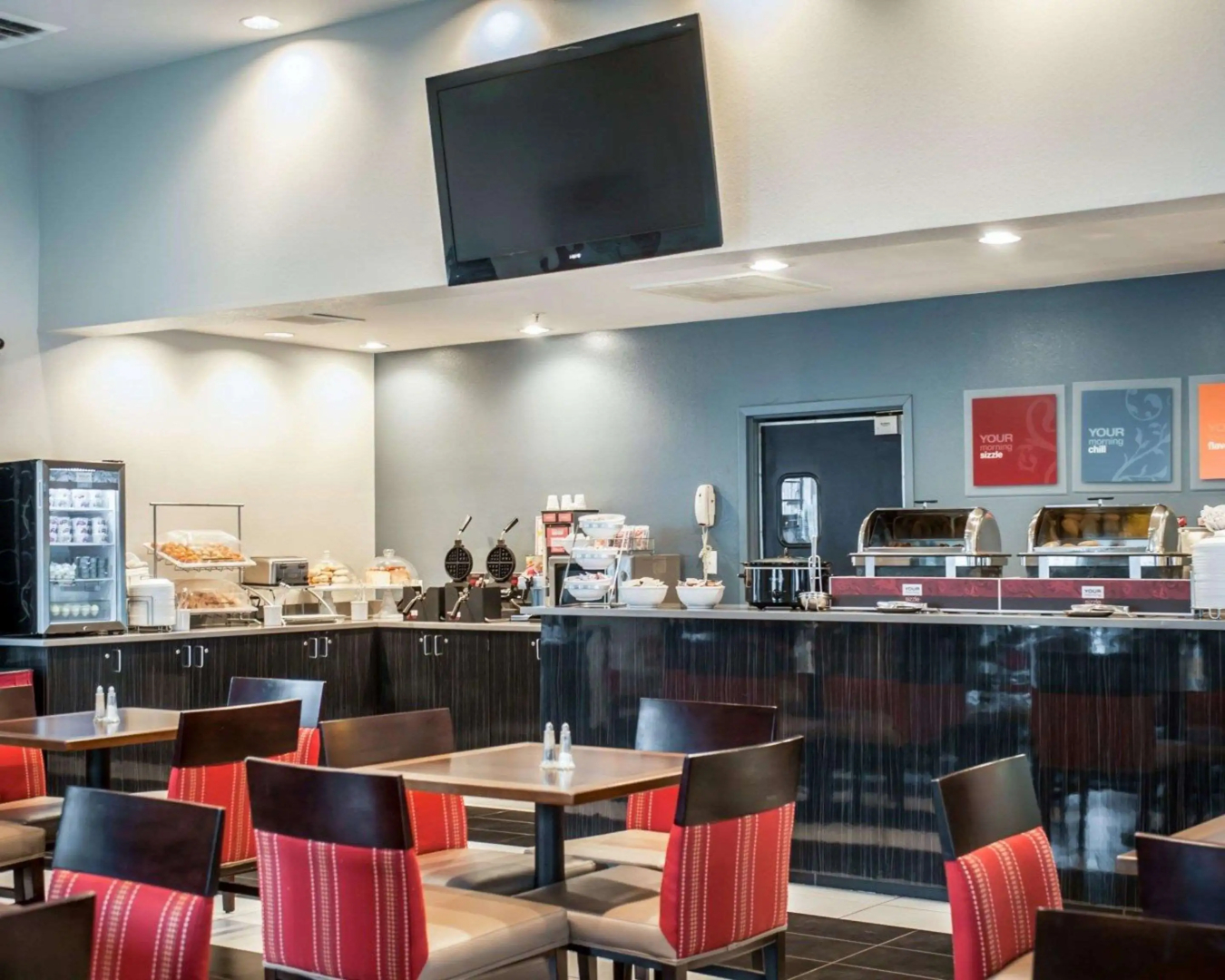 Photo - Comfort Suites Nashville Airport - BNA