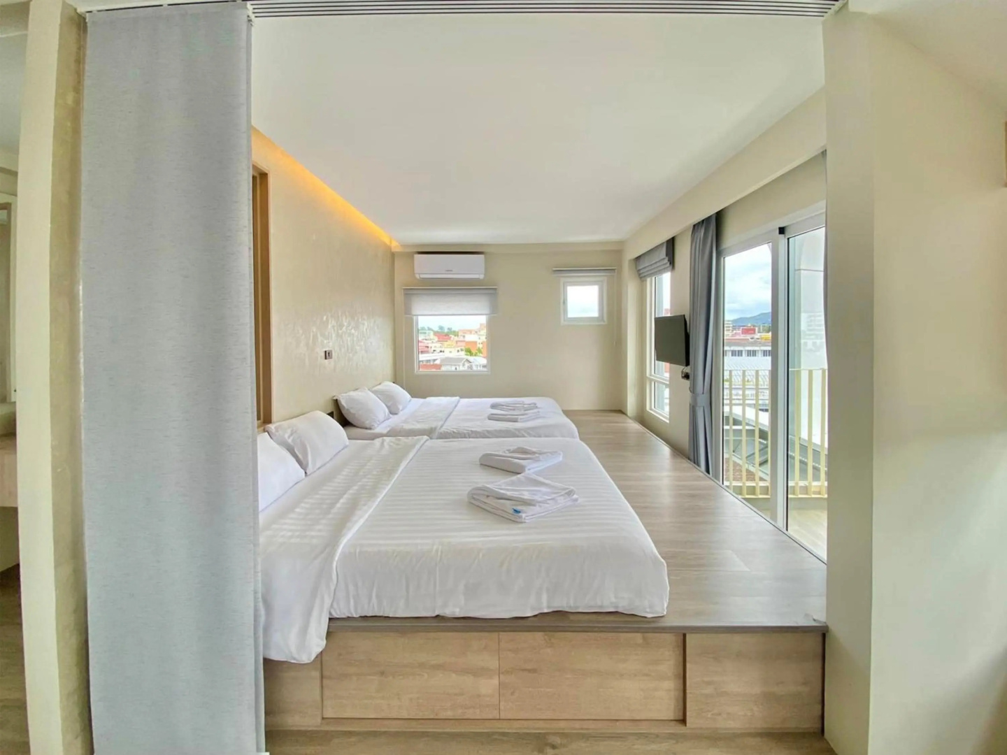 Hub Hua Hin 57 Hotel