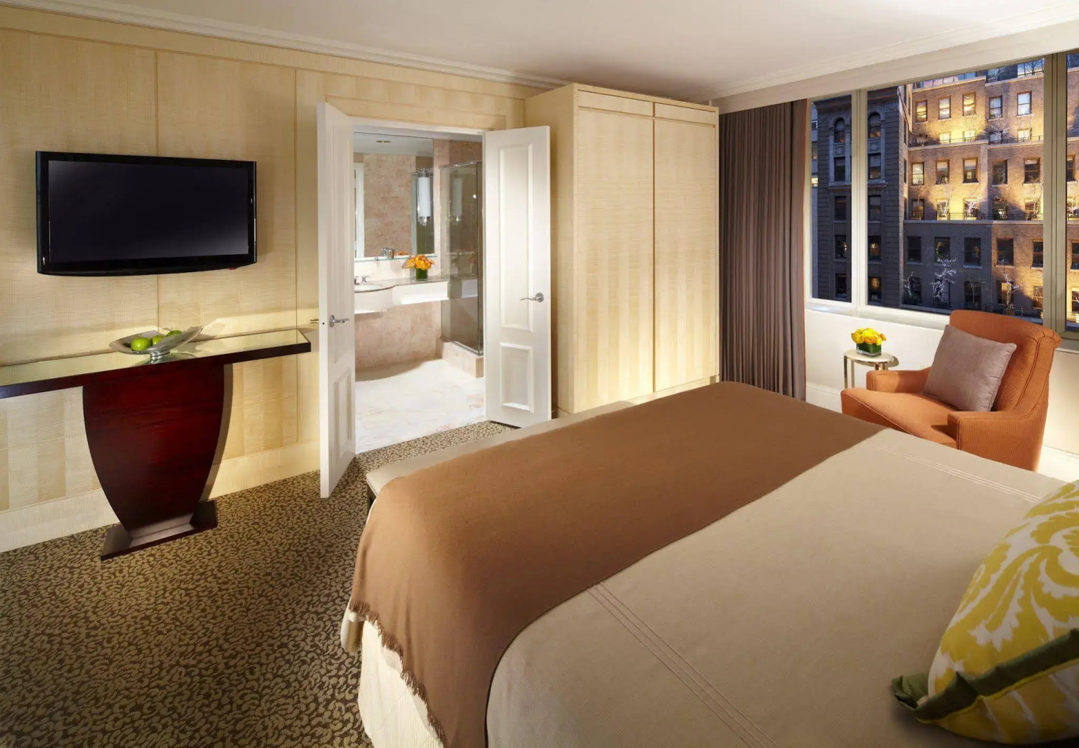 Photo - Omni Berkshire Place