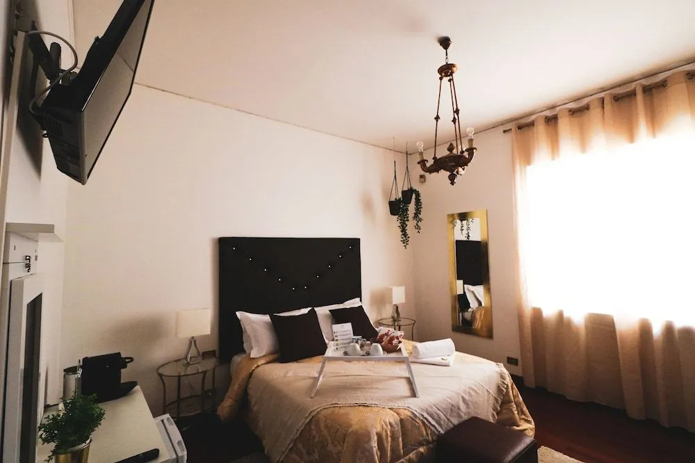 Photo - Vitti's Home Verona