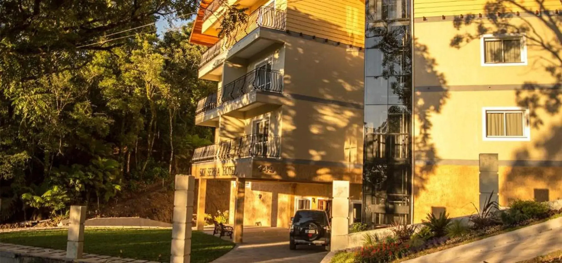 Photo - Sky Serra Hotel