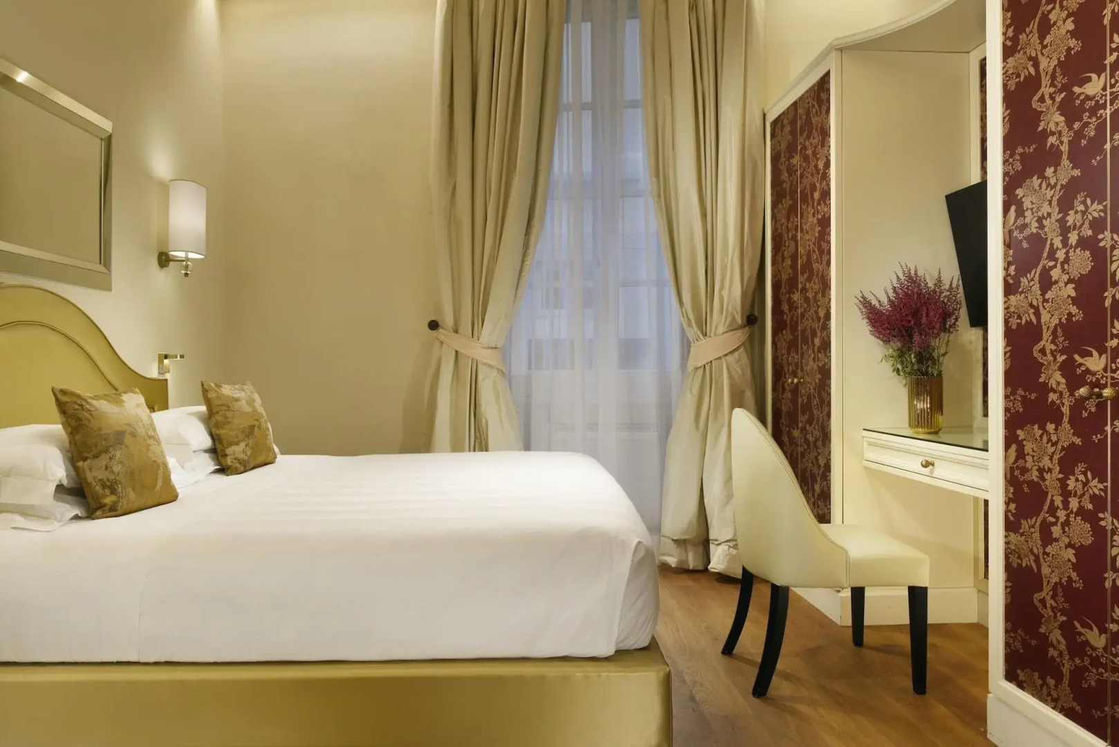 Photo - San Firenze Suites & Spa