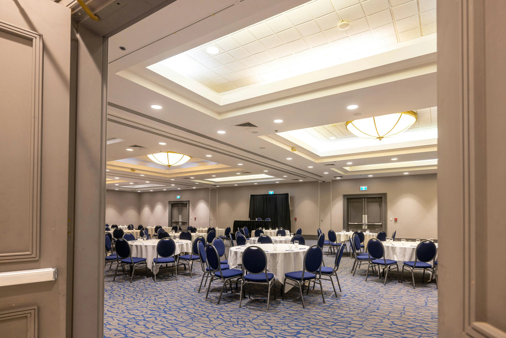 Photo - DoubleTree by Hilton Calgary North