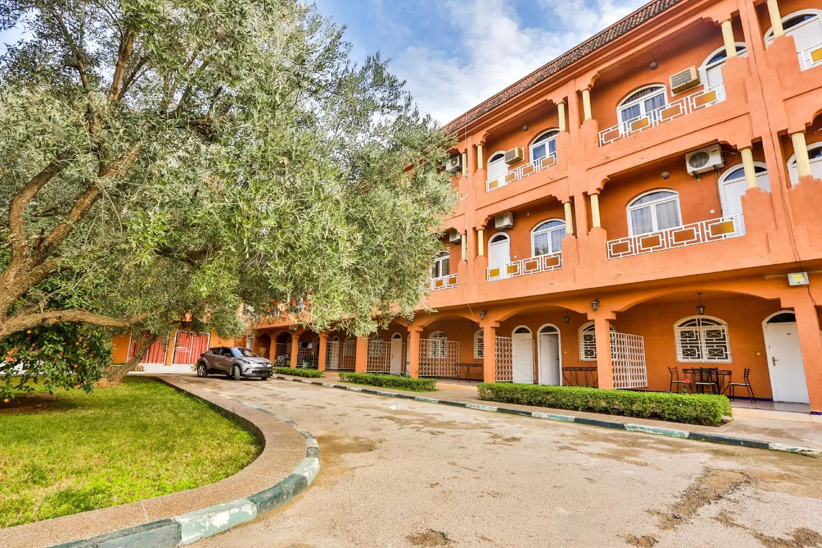 Hotel Al Bassatine