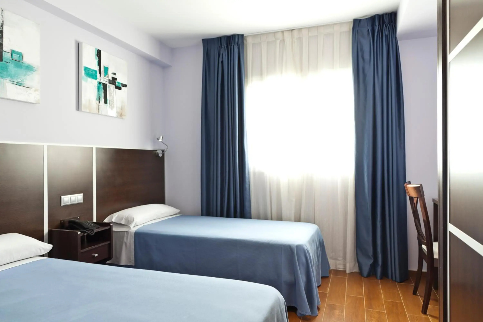 Photo - Hostal Avenida Barajas