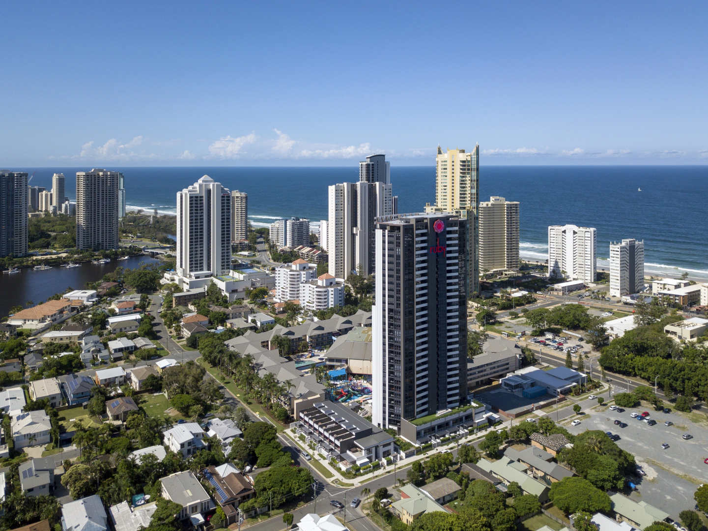 Foto - Ruby Gold Coast by CLLIX