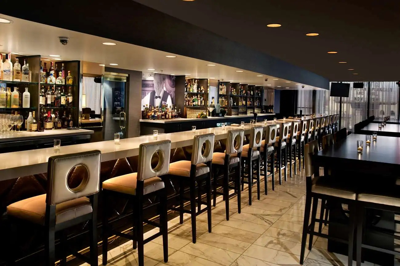 Photo - Plaza Hotel & Casino