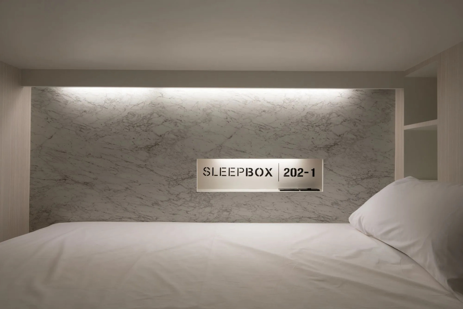 Foto - Sleep Box Hotel Sukhumvit 22
