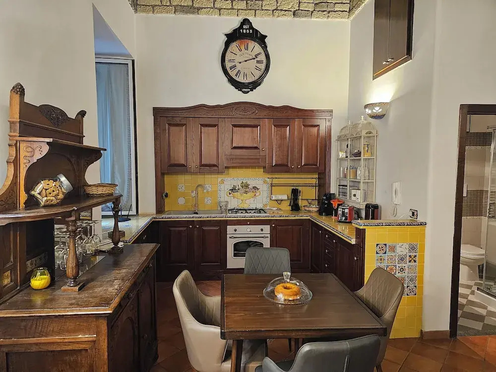 Photo - The Spanish Palace, Suites, Rooms, Apartments & Terraces