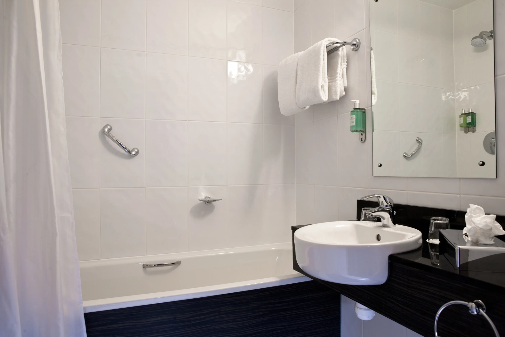 Photo - Leonardo Hotel Cork